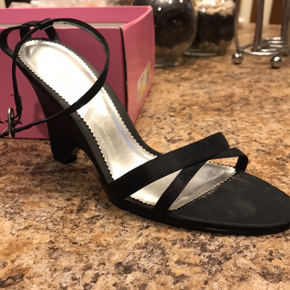 Black open toe wedge heel